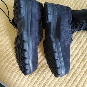 BATES BOOTS